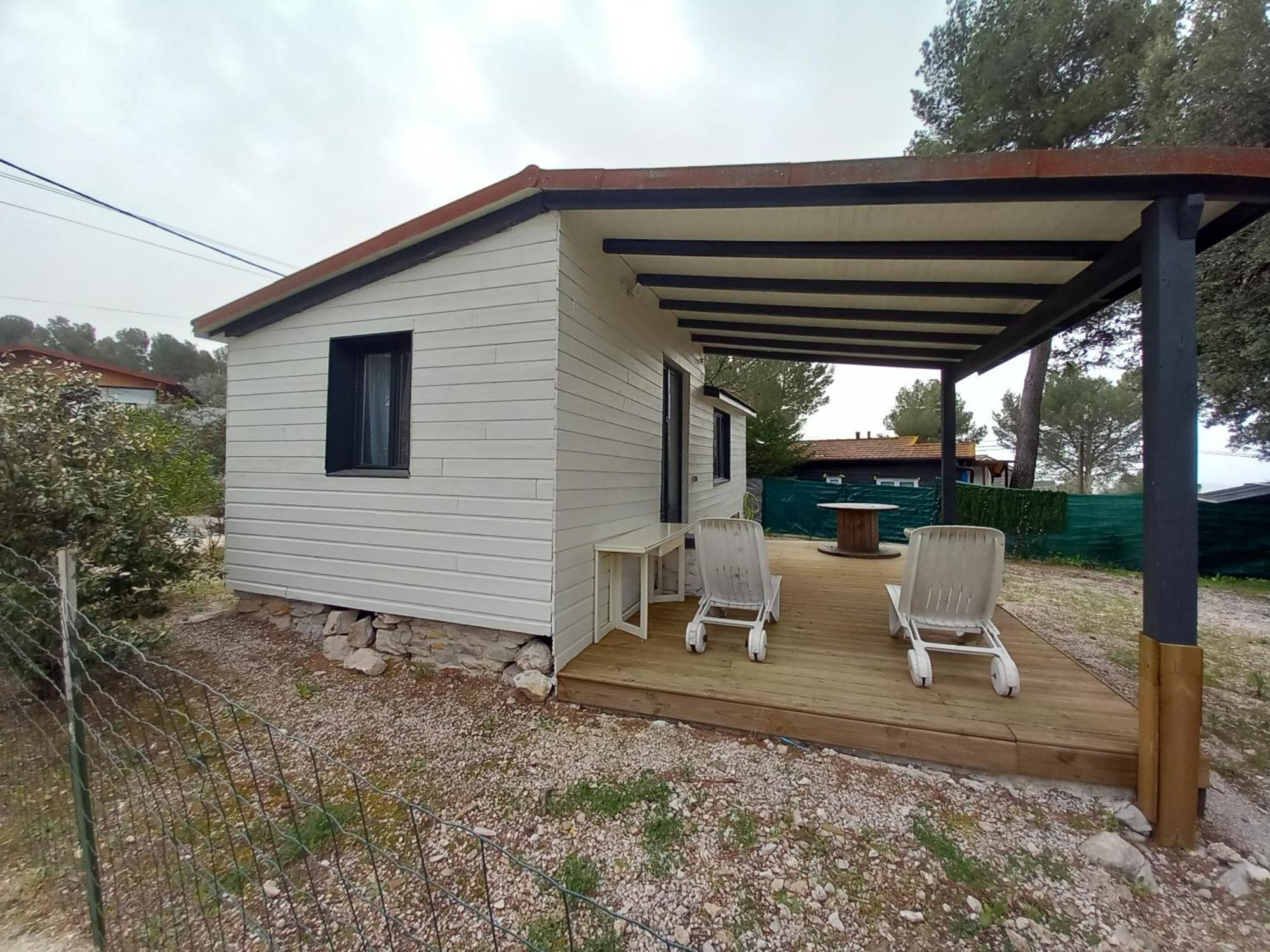 Mobilhome A Deux Pas Du Circuit Du Castellet Avec Terrasse Vue Mer Le Castellet  Exteriér fotografie